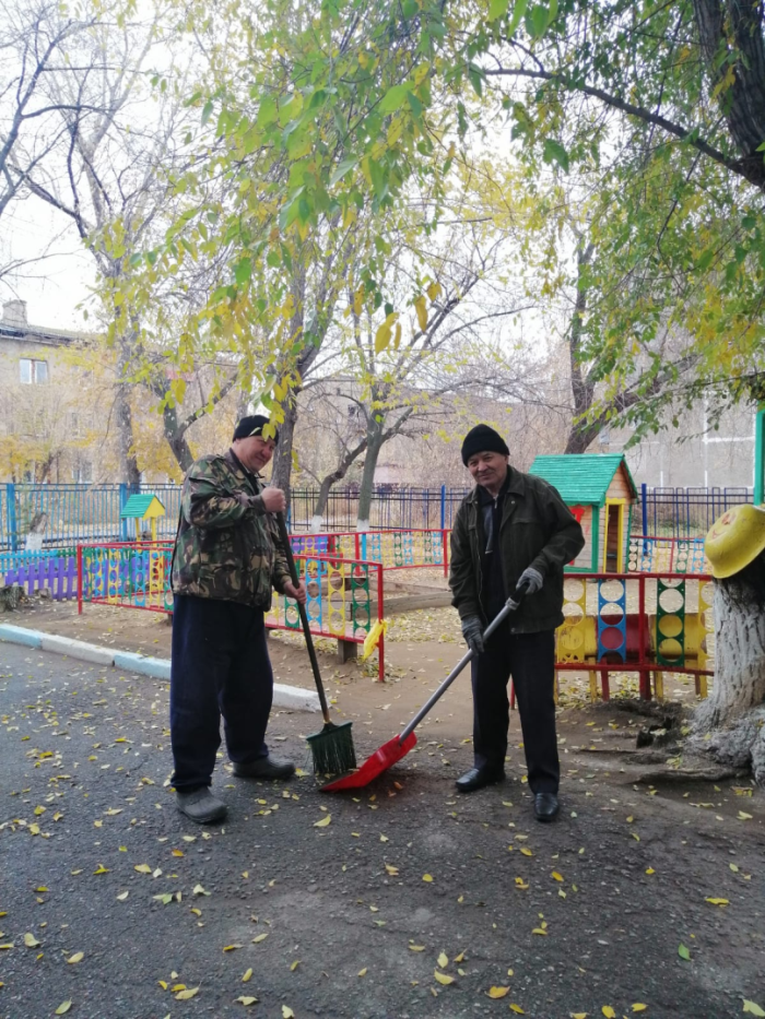 Нугуманов Беркут Казиевич и Сагдиев Бакытжан